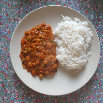 Sweet potato and chickpea curry2